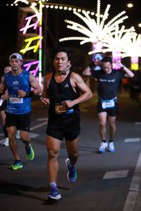 BIB: 42809, 416
                            <button type="button" onclick="openModal(20292773)" class="btn btn-primary btn-sm float-right btn-popup" data-toggle="modal" data-target=".modal-high-quality">
                        <i class="fas fa-shopping-cart"></i> Add to Cart
                    </button>
                                            <button type="button" onclick="isThisMe(20292773, true)" class="btn btn-success btn-sm float-right btn-popup btn-isme hidden" data-toggle="tooltip" data-placement="bottom" title="นี่คือรูปของคุณใช่ไหม คลิกที่นี่เพื่อเอาเข้าอัลบั้ม">
                        <i class="fas fa-plus"></i> Add to album
                    </button>
                    <button type="button" onclick="isThisMe(20292773, false)" class="btn btn-warning btn-sm float-right btn-popup btn-isnotme hidden">
                        <i class="fas fa-ban"></i> Remove from album
                    </button>